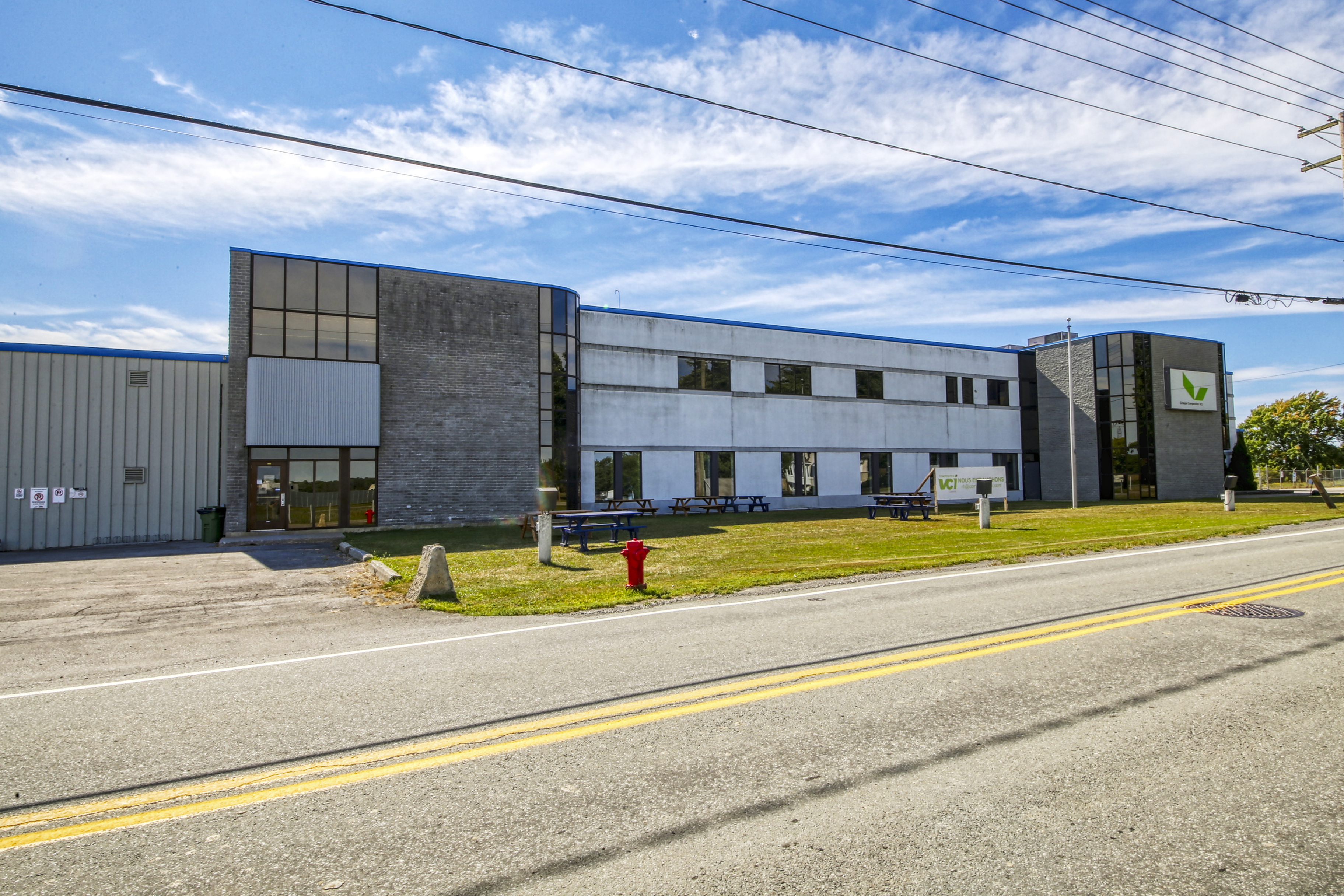 830, 12ième Avenue, <br>Saint-Lin-Laurentides, Qc, J5M 2V9