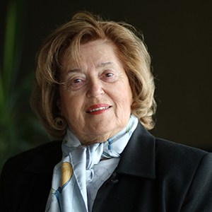 Suzanne Lagrange