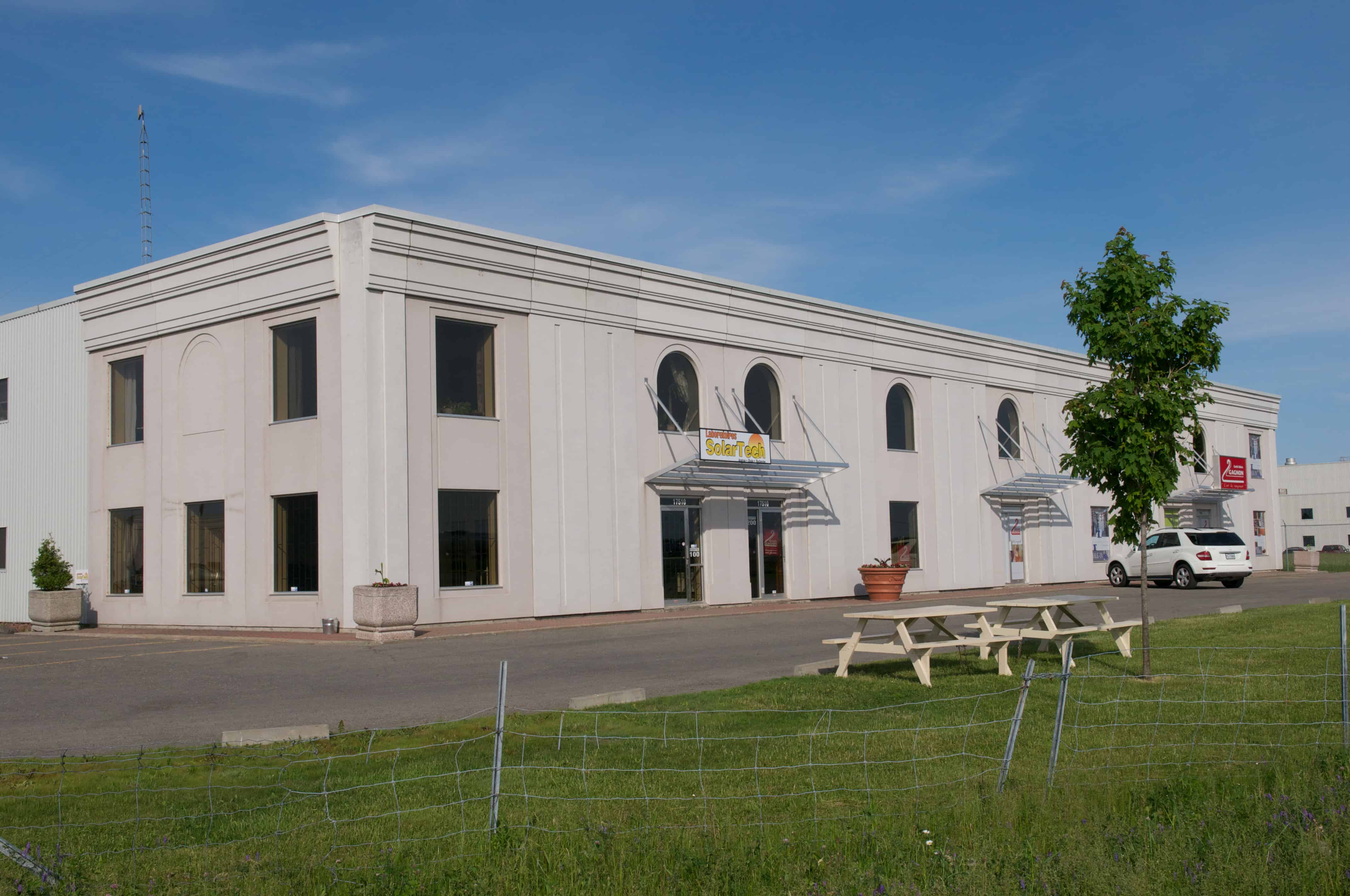 17 510, rue Charles SUITES 400-500, <br>Mirabel, Qc, J7J 1X9